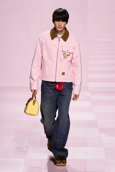 Look 30